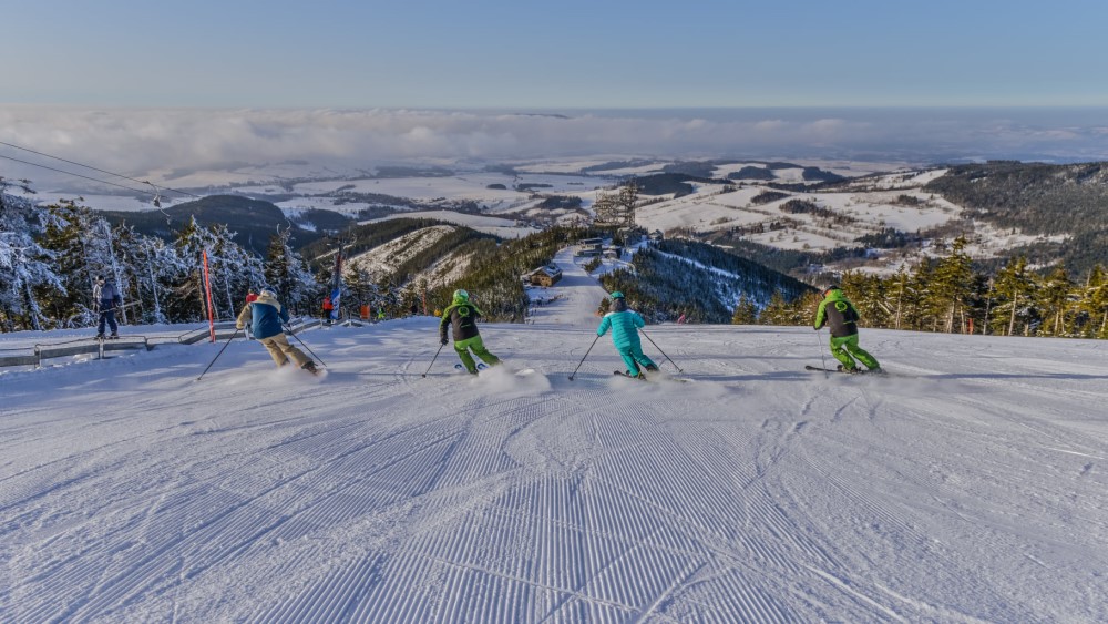 Skiën in Dolni Morava.